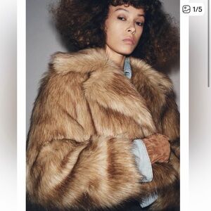 ZARA ZW COLLECTION CROPPED FAUX FUR JACKET-BNWT